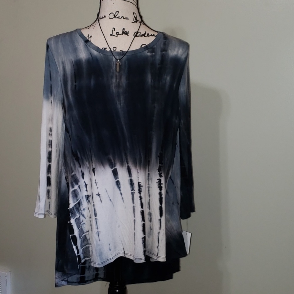 NWT Tie-Dye Top